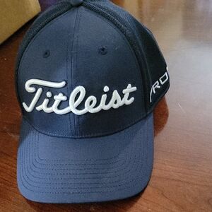 Titleist Navy Blue Golf Cap  Pro Vi Jj Fitred Medium Golf